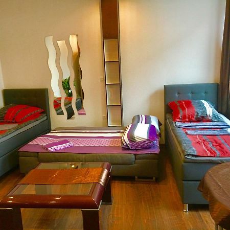 Studio Appartement Zentrum City Hauptbahnhof Nürnberg Eksteriør bilde